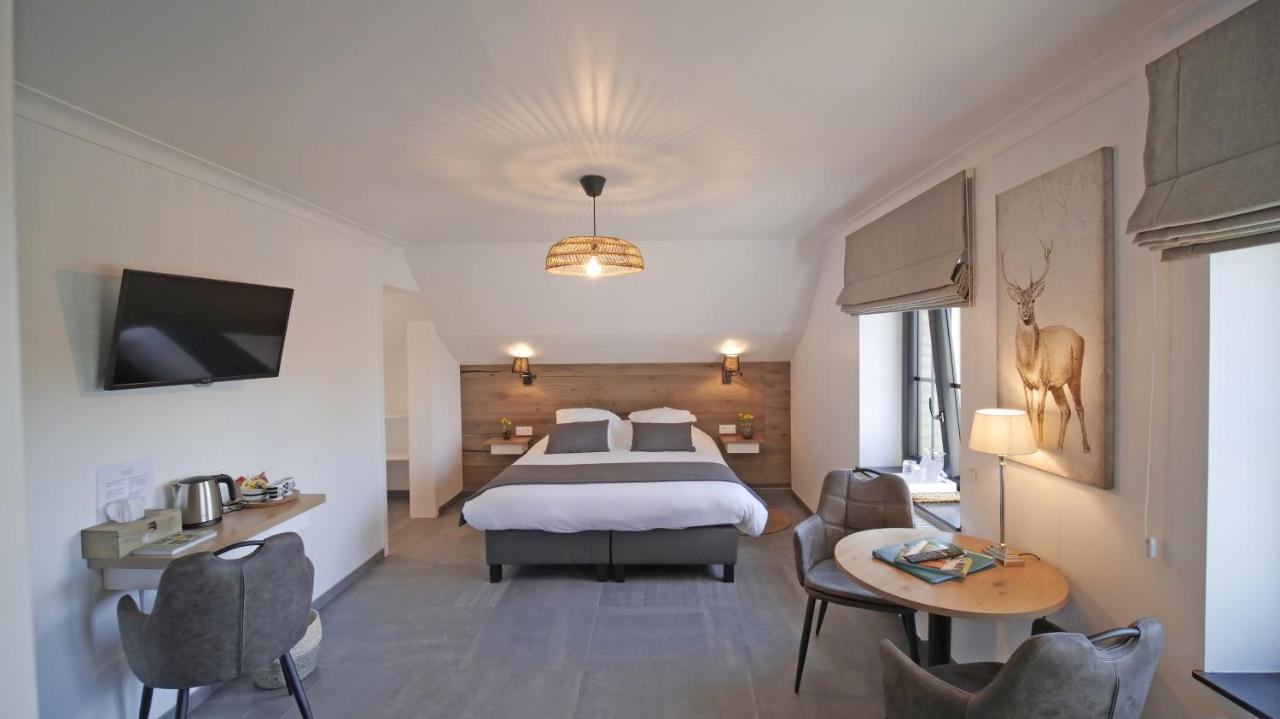פאליסיול Auberge La Hutte Lurette מראה חיצוני תמונה