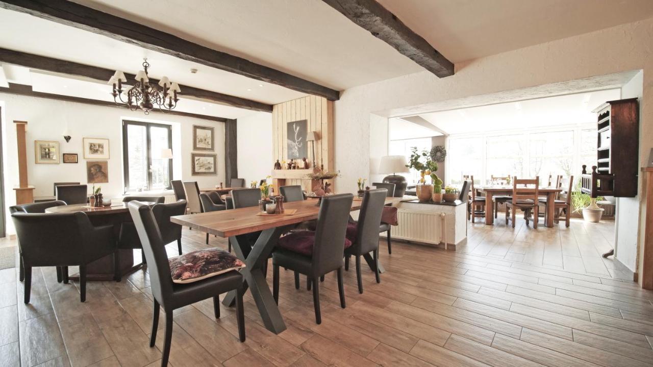 פאליסיול Auberge La Hutte Lurette מראה חיצוני תמונה