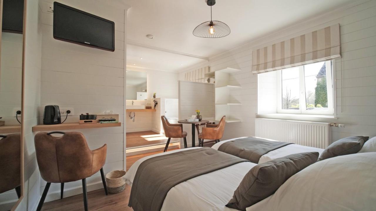 פאליסיול Auberge La Hutte Lurette מראה חיצוני תמונה