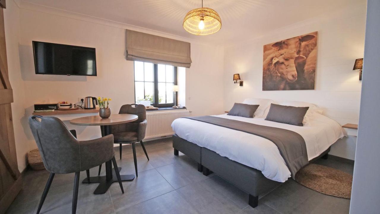 פאליסיול Auberge La Hutte Lurette מראה חיצוני תמונה