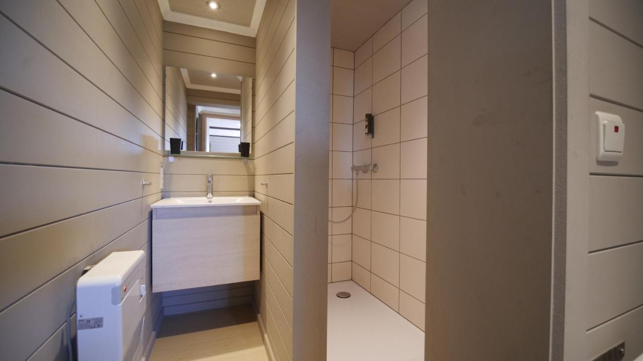 פאליסיול Auberge La Hutte Lurette מראה חיצוני תמונה